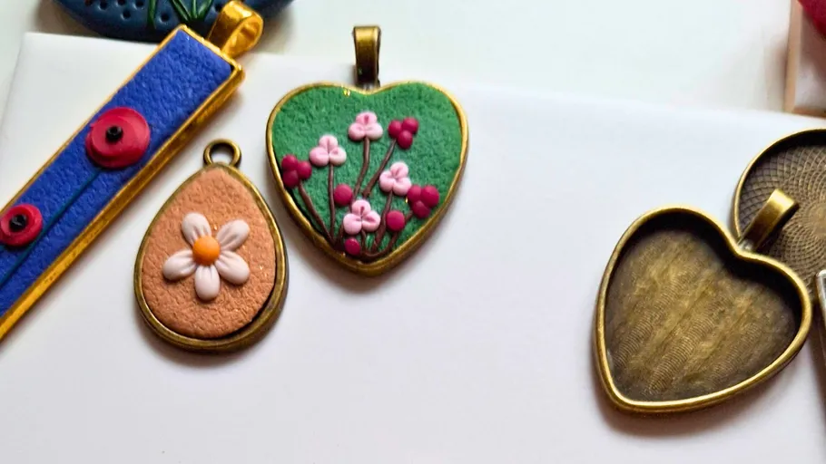 Flower Pendant Jewellery Workshop in Vienna