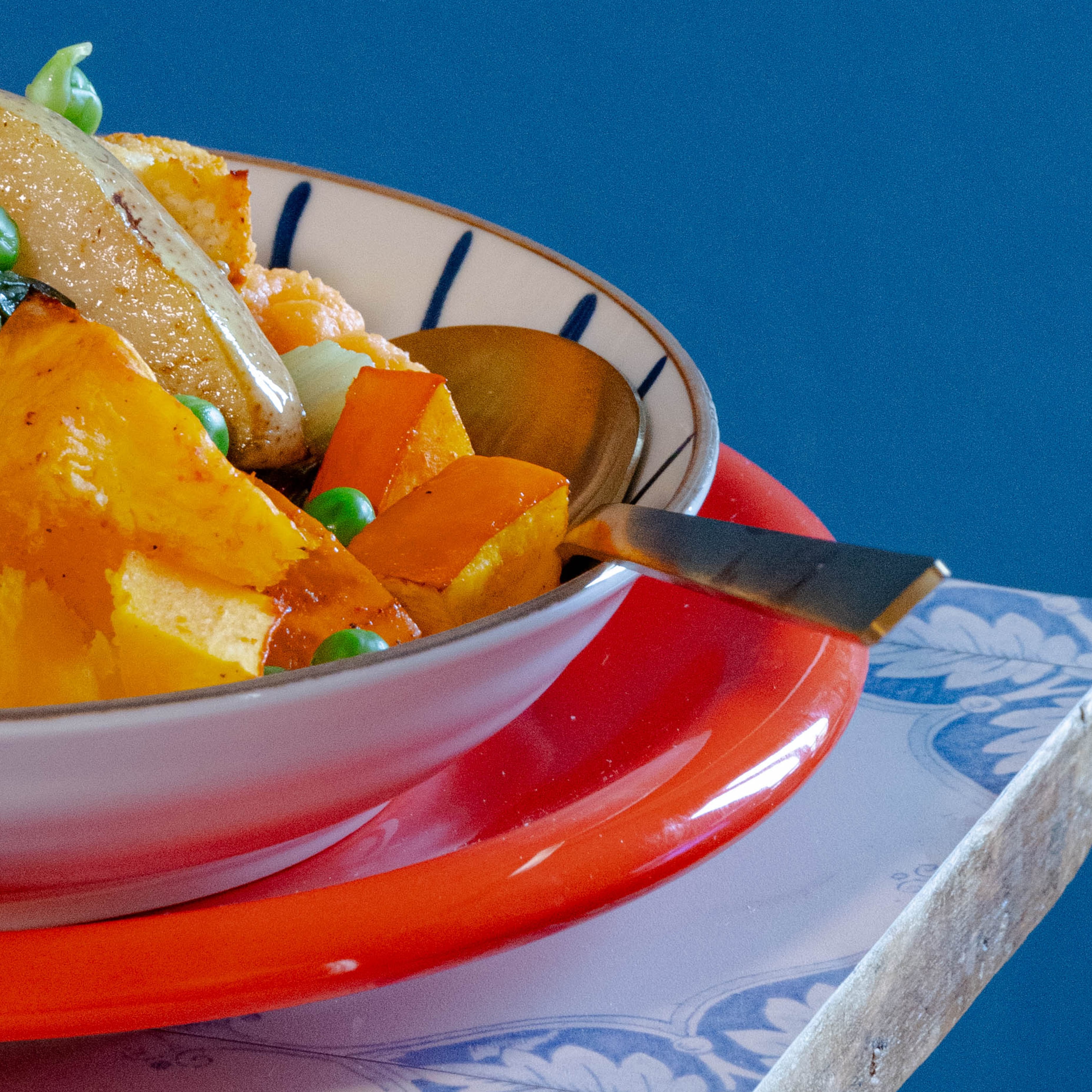 Kürbis Kick-Off: One-Tray-Cooking vom Blech in Herbstzeit