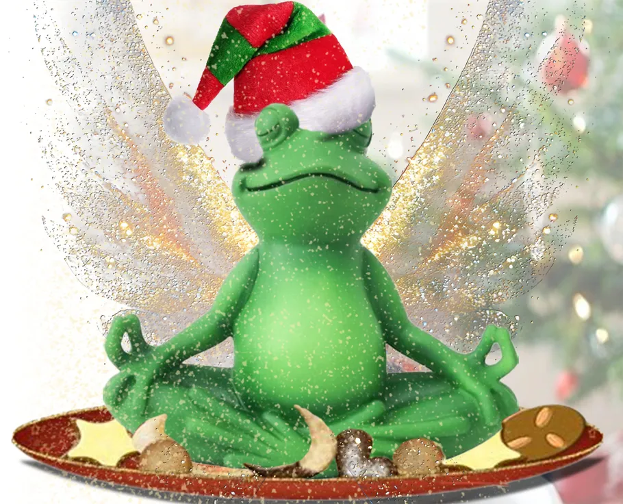 Grüner Frosch mit Weihnachtsmütze meditiert auf Pralinen.