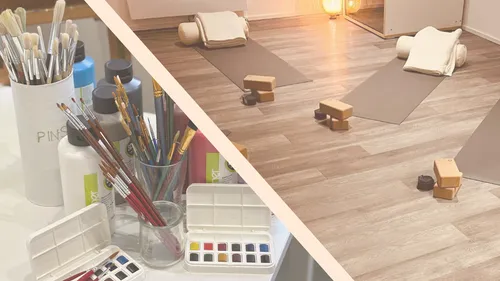 Kunstbedarf und Yoga-Matten im Studio.