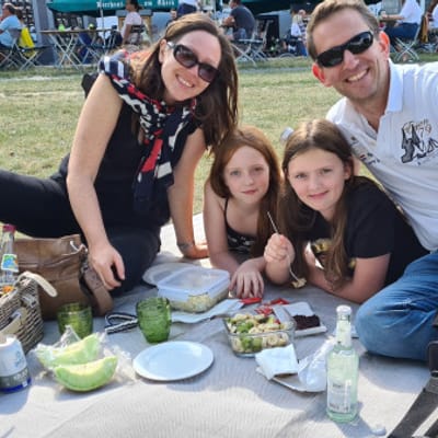 Picknicktour in Köln: Genussvolle Rikscha-Tour am Rhein