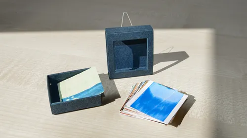 DIY workshop in Dachau: build mini mobile frames out of cardboard