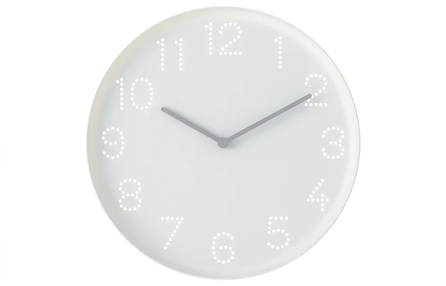 Weiße Wanduhr mit gepunkteten Zahlen.