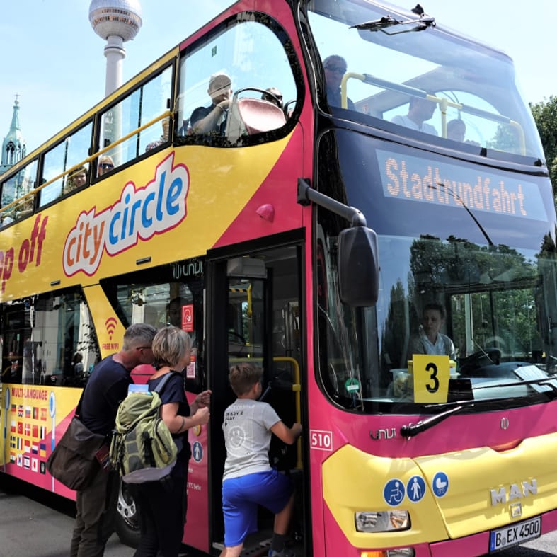 Hop-on Hop-off Berlin: Stadtrundfahrt im Doppeldecker