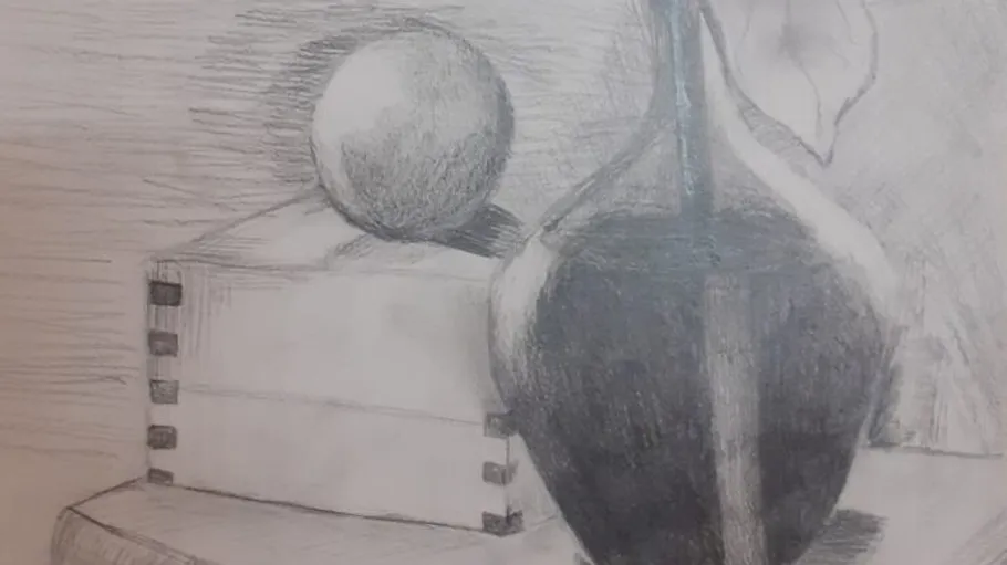 Ball und Vase auf gestapelten Kisten, Bleistiftskizze.