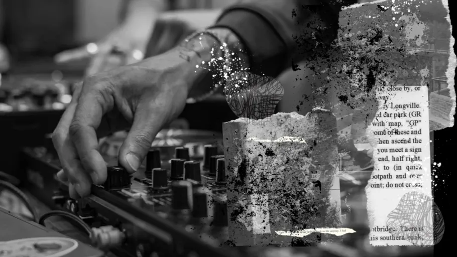 Hand passt Audiomischer in künstlerischem Umfeld an.