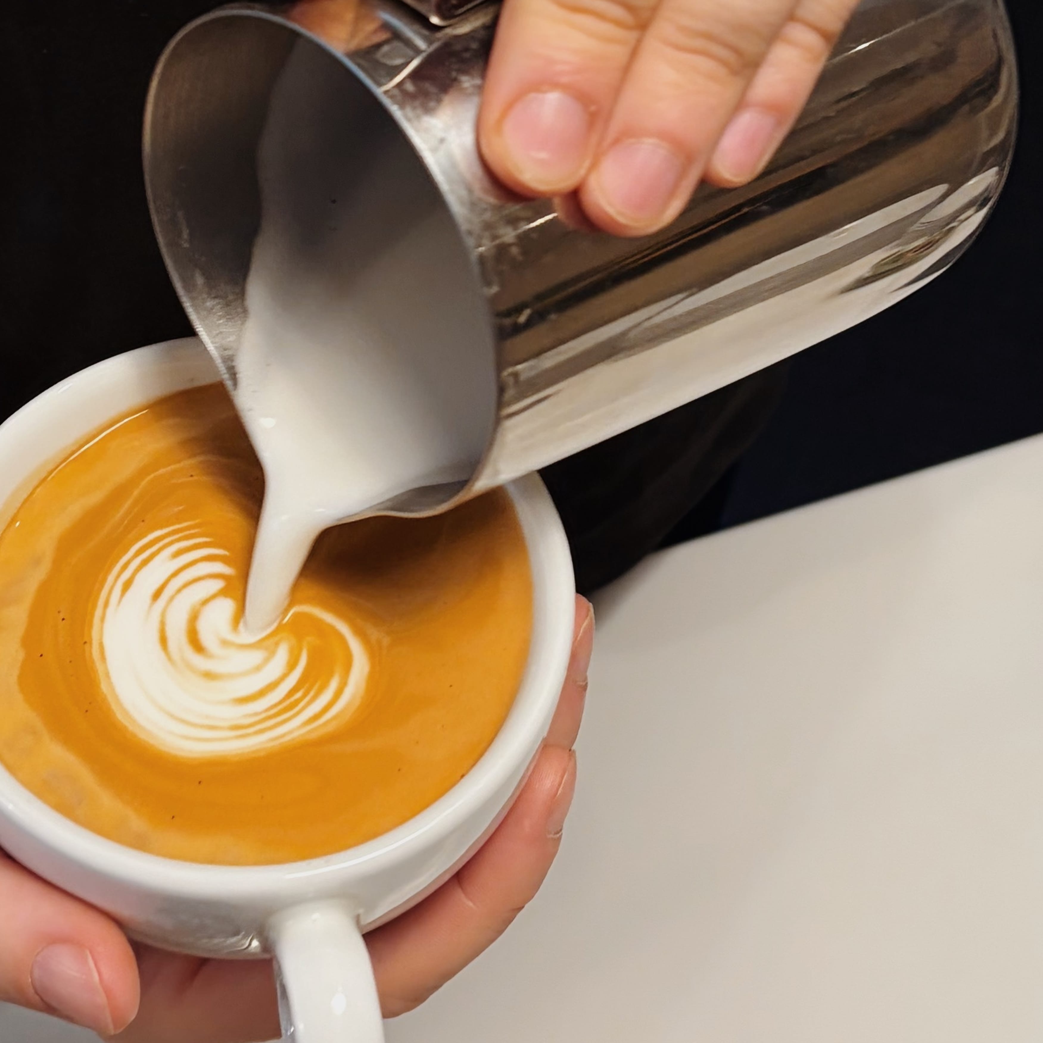 Barista Kurs in Berlin: Latte Art für Einsteiger