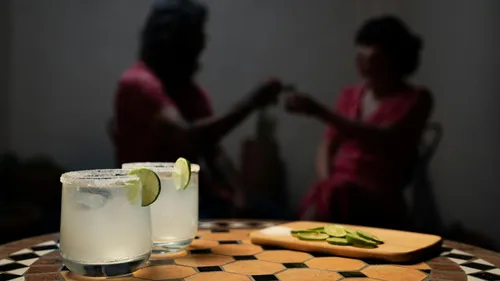 Cocktail course in Innsbruck: mix your favorite cocktails