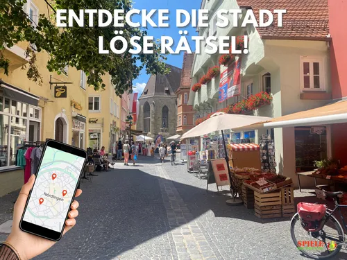 Straße mit Geschäften, Smartphone, Menschen gehen.