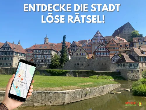 Hand hält Handy mit Karte, Stadt im Hintergrund.