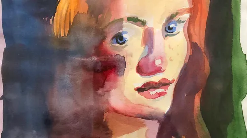 Aquarellporträt einer Frau mit buntem Hintergrund.