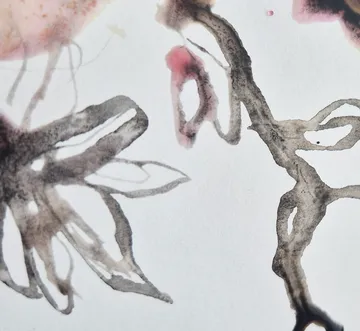 Abstrakte Aquarellblumen mit dunklen Stielen.