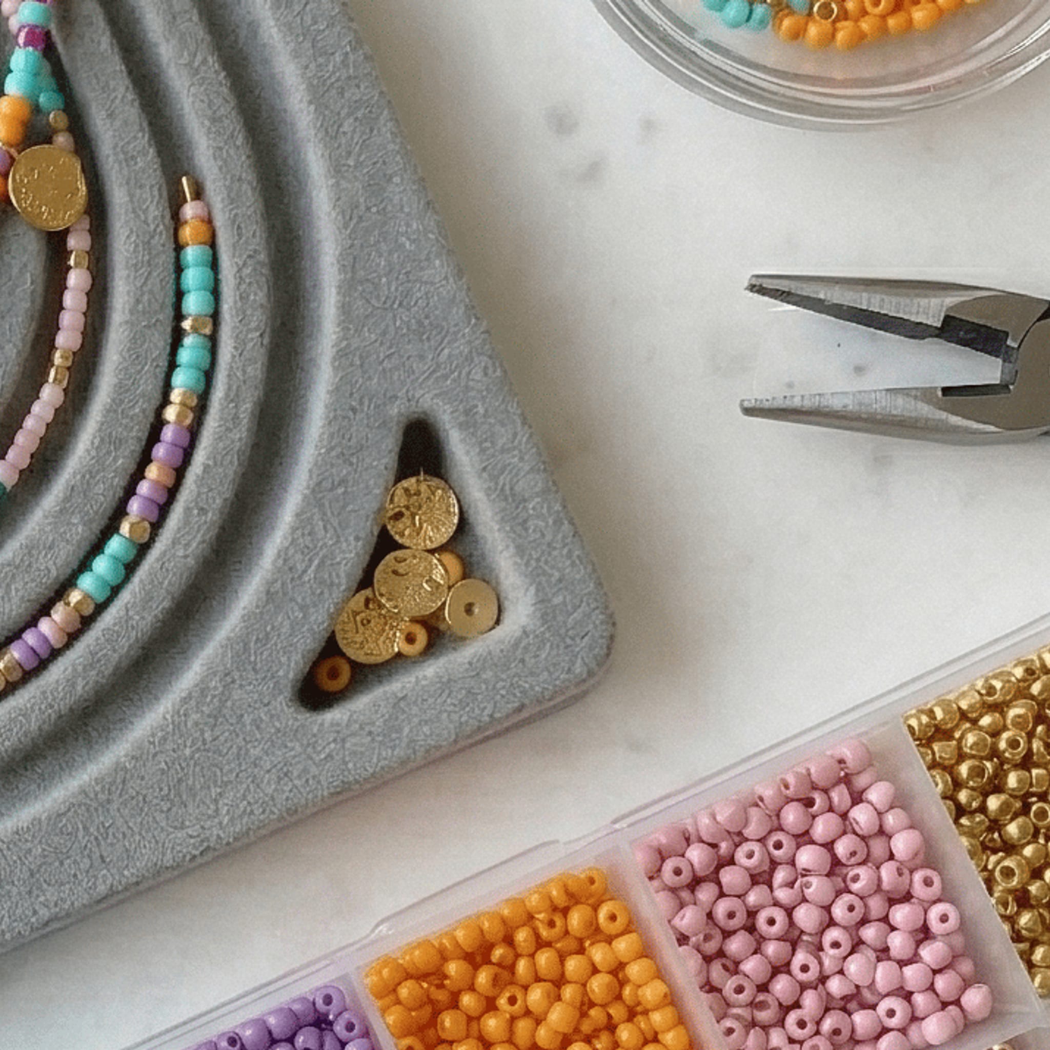 Schmuck Workshop in Wuppertal: Perlenschmuck designen