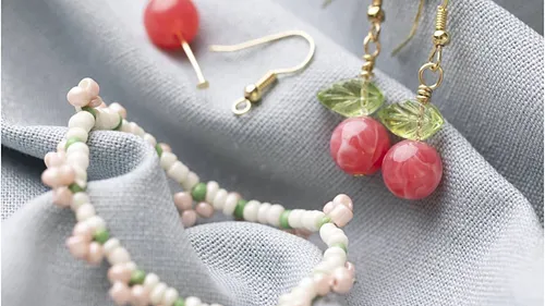 DIY Schmuckset Perlen: Bunten Schmuck selber machen