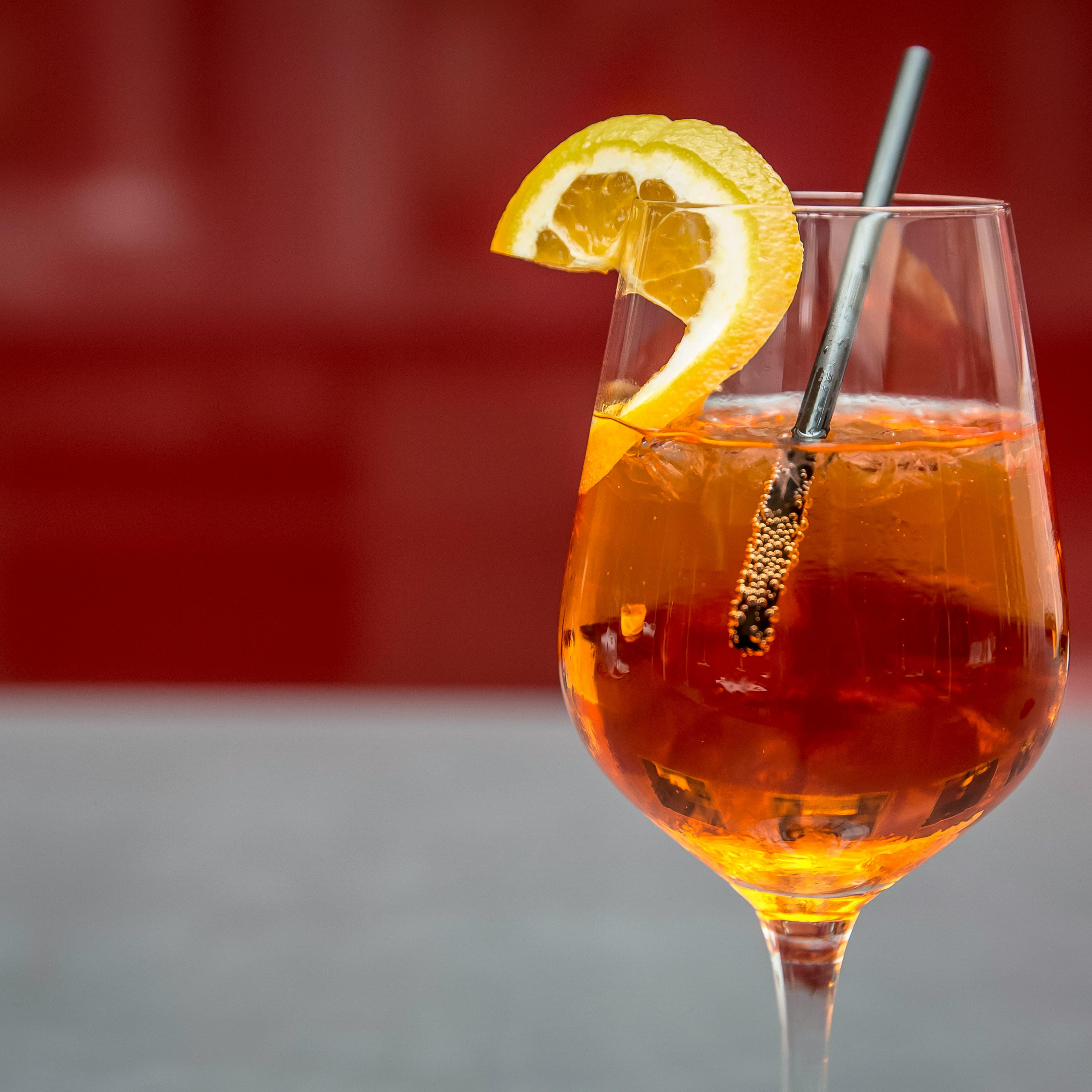 Yoga & Aperol in Mönchengladbach: Flow, Sip & Relax