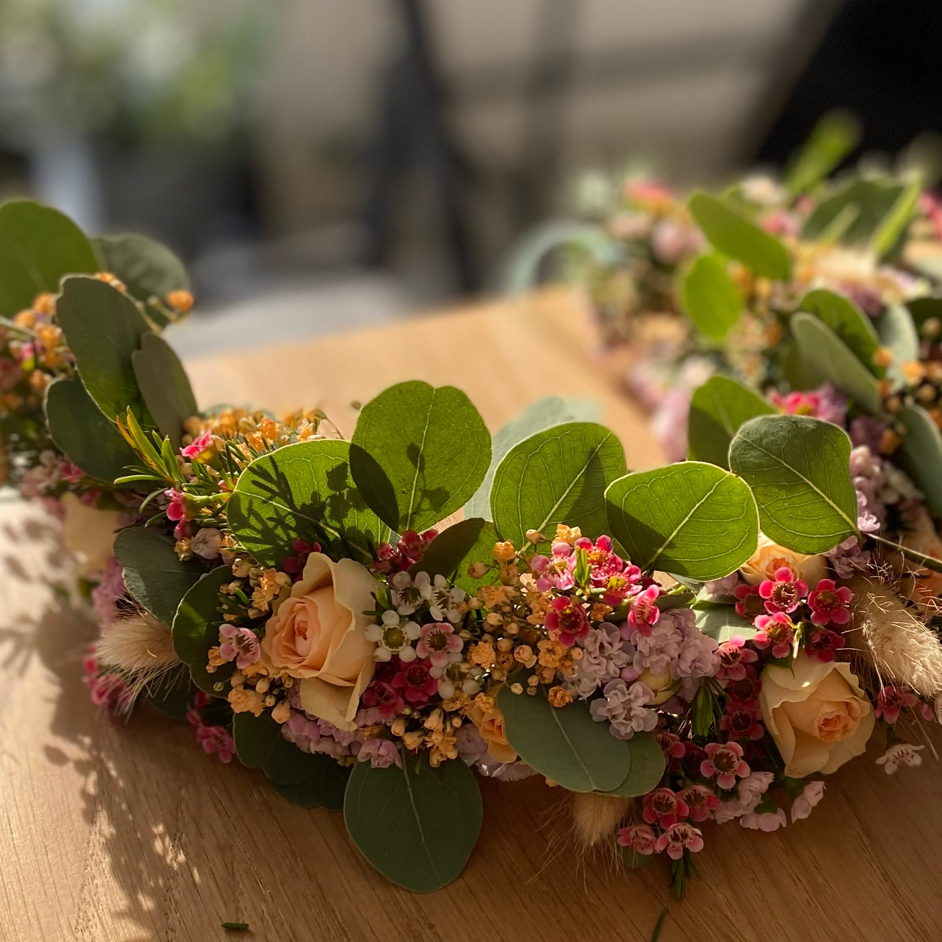 Floral Hoop Mittsommernachtskranz binden in Hamburg