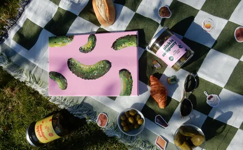 Pickles, Painting & Picnic: A creative outdoor delight