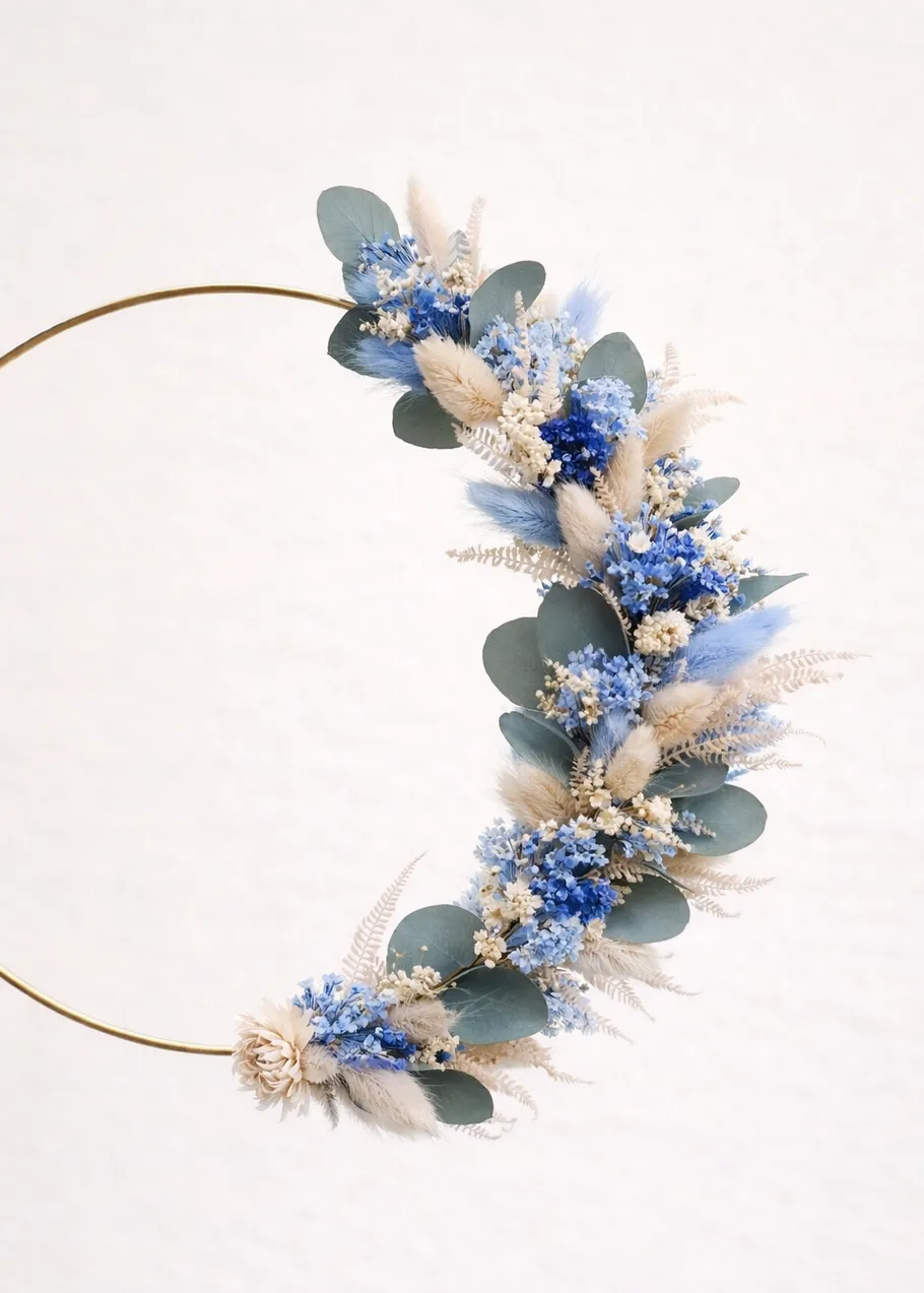 Floral crescent with blue and beige flowers.