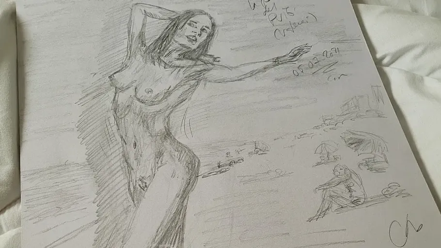Bleistiftzeichnung einer Frau am Strand.