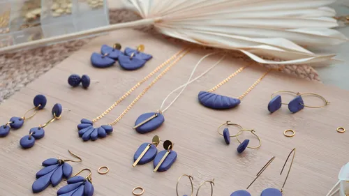Create jewelry from polymer clay in Nuremberg
