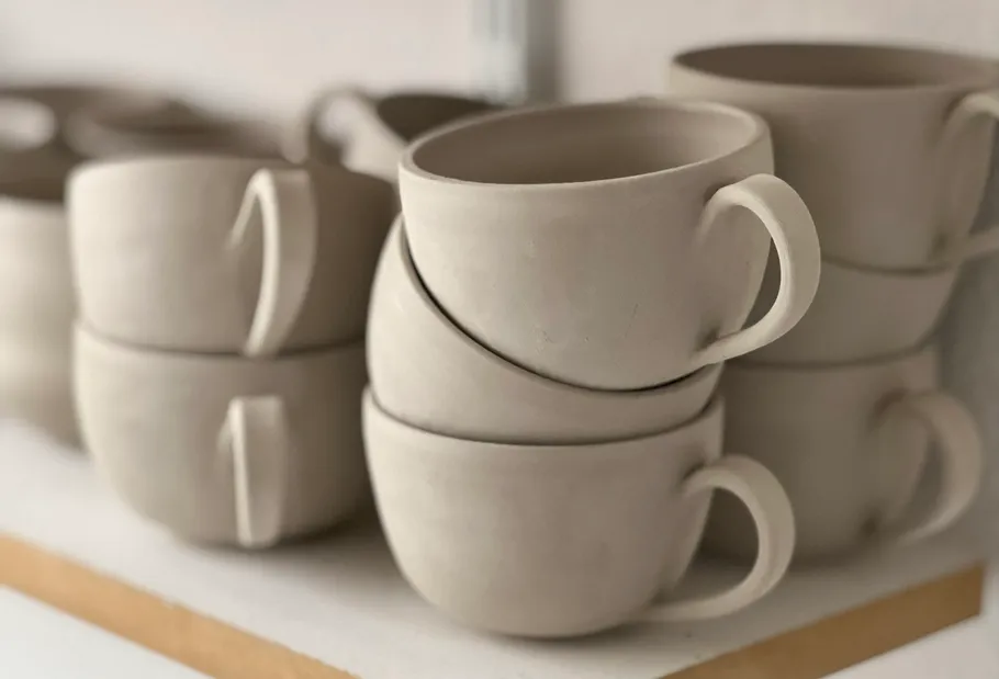 Mug at the turntable pottery in Düsseldorf