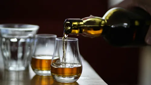 8 Whiskys verkosten in Bonn: Whiskys neu erschmecken