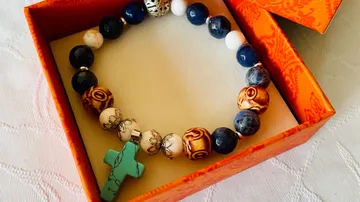 Armband in Geschenkbox
