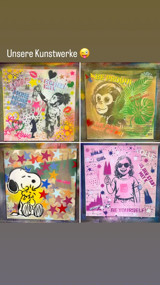 Vier bunte Kunstwerke mit Schablonendesigns.