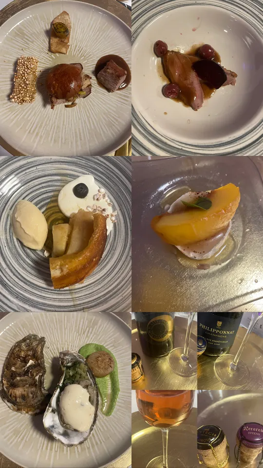 Gourmetgerichte und Champagnergläser ausgestellt.