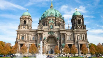 Berliner Dom cathedral with blue sky.