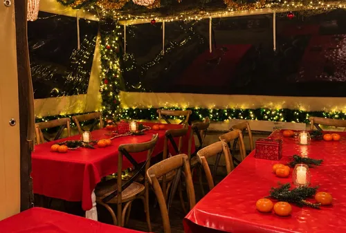 Weihnachtsfeier in Spandau: 3-Gänge-Menü auf dem Wasser