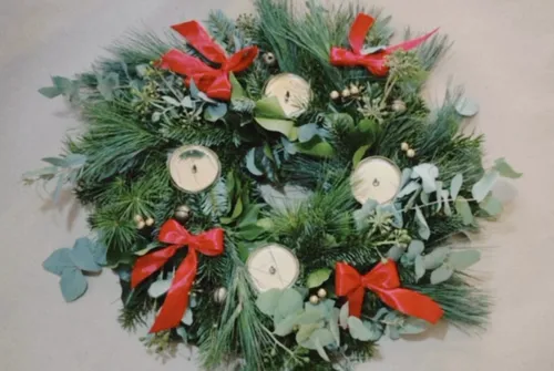 Adventskranz selber binden im Studio POKÓJ in München