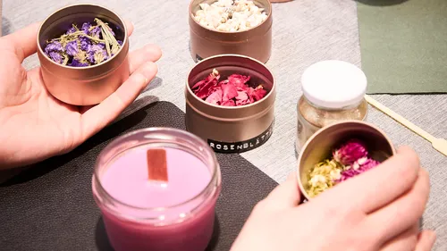 Duftkerzen gießen: Candles & Cheers Afterwork in Hamburg