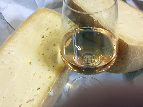 Wein und Käse Tasting in Berlin-Pankow