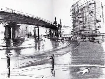 Kohlezeichnung einer städtischen Straße und Brücke.