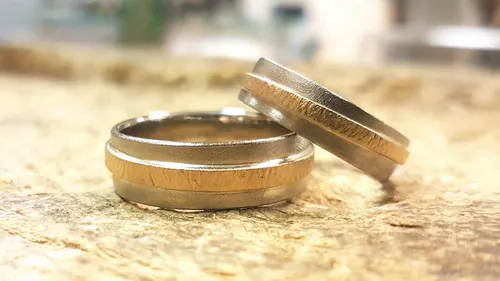 Self-forged wedding rings