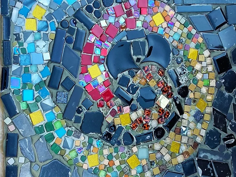 Laying mosaics in Frechen