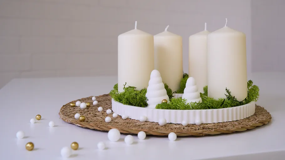 Adventskranz mal anders in Dormagen: Gießen mit Keramik
