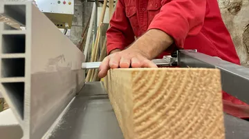 Work on professional machines.