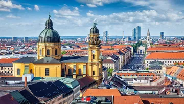 Munich City Rally - following in the footsteps of the wyvern through Munich