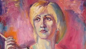 Porträt einer Frau, die nachdenklich schaut, leuchtende Farben.