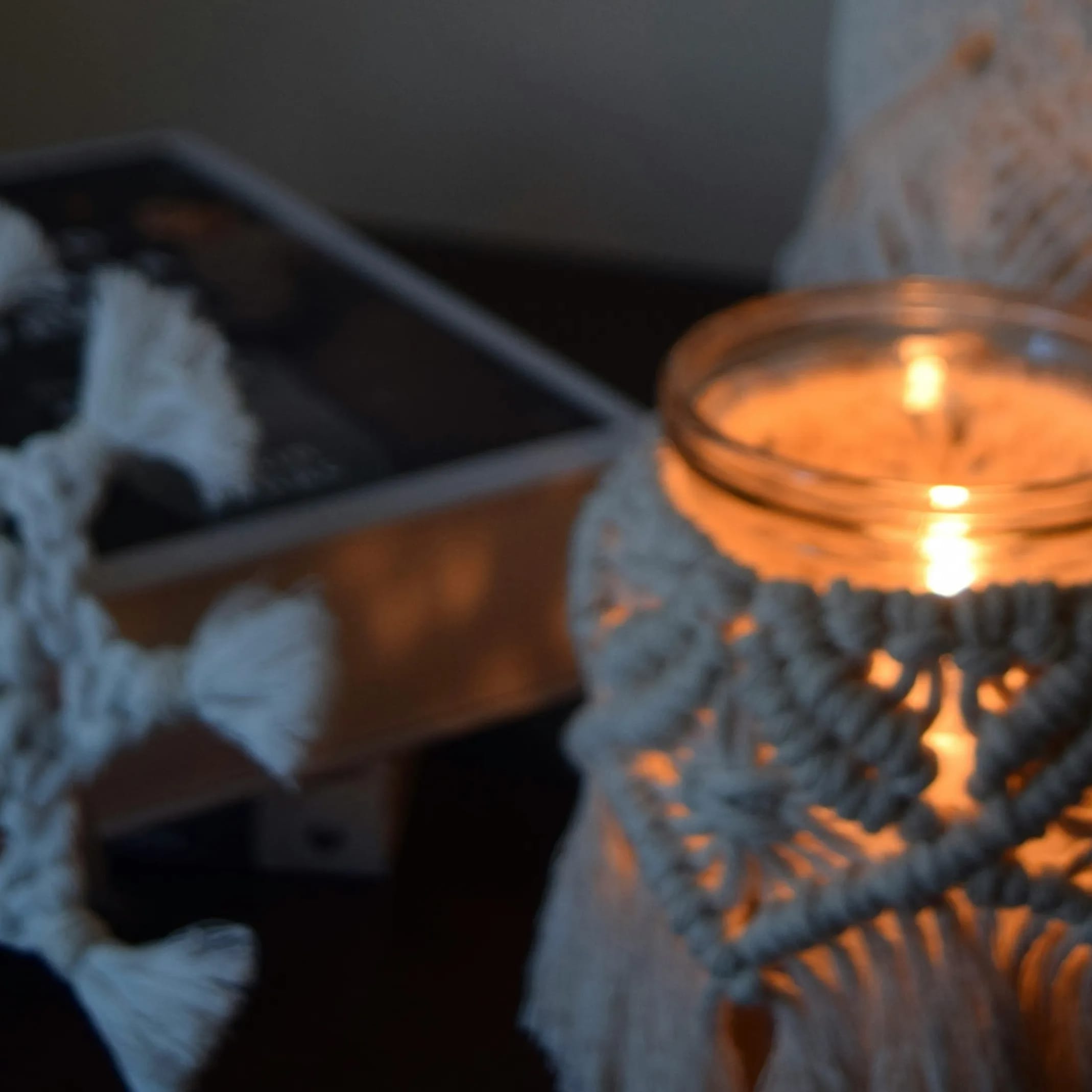 Lichtknoten: Makramee-Windlichter knüpfen in Remscheid