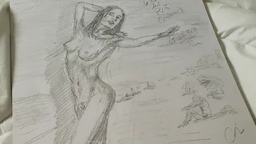 Skizze einer nackten Frau, die sich am Strand bewegt.