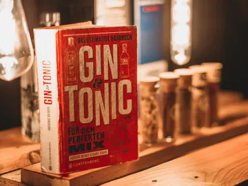 Gin & Tonic book