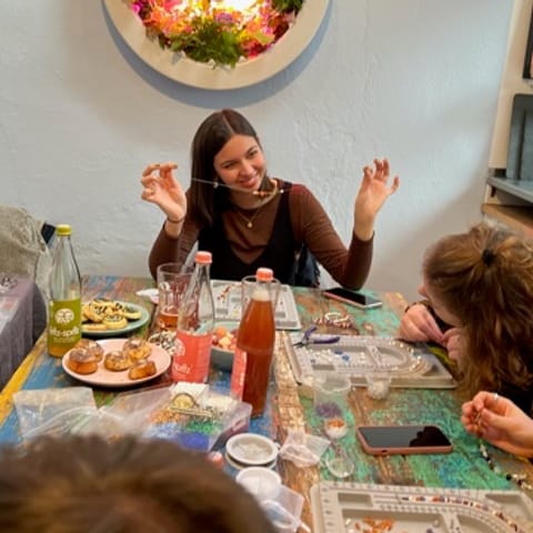 Schmuck-Workshop in Hamburg: Designe Deine Lieblingskette