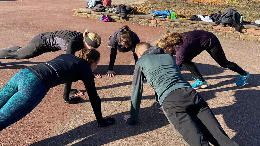 Core, Power & StrengthWorkout in Stuttgart konfetti