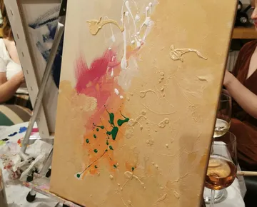 Abstrakte Malerei mit kräftigen Farben und Texturen.