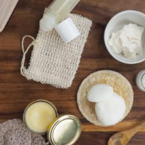 DIY-Set für Naturkosmetik: Shampoo, Deo & Heilbalsam