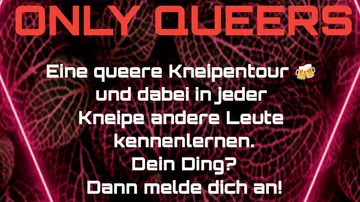 Text über rotem, gemustertem Hintergrund.
