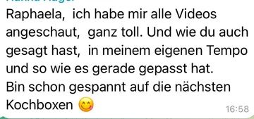 WhatsApp-Nachricht lobt Videos, freut sich auf Kochboxen.